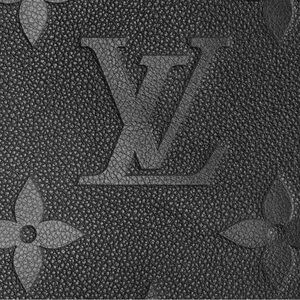 Louis Vuitton Black Monogram Leather